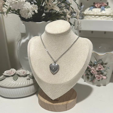 Medium ‘Lana Locket’ (Heart shaped locket)