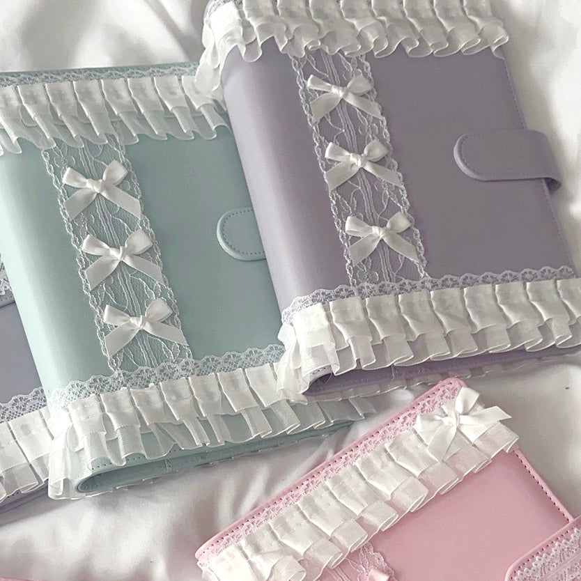 ‘Vivienne’ B | decorated binder