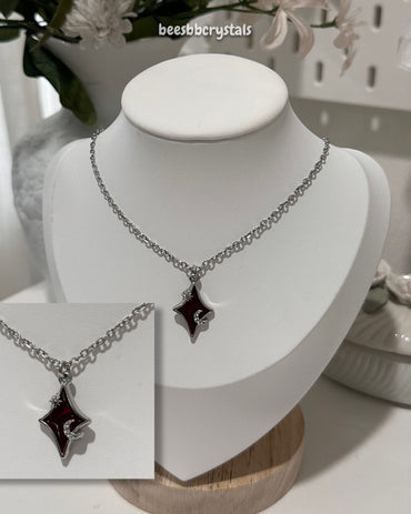 Star Charm Necklace (red)