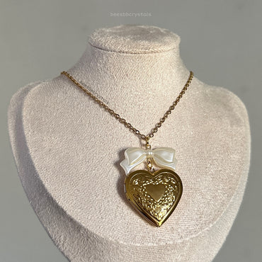 Lana Locket (Heart shaped locket)